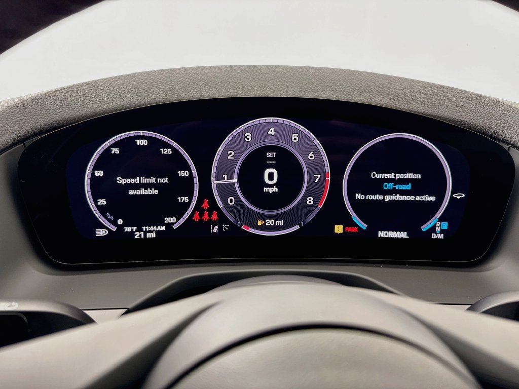 New 2026 Porsche Panamera RWD image 16