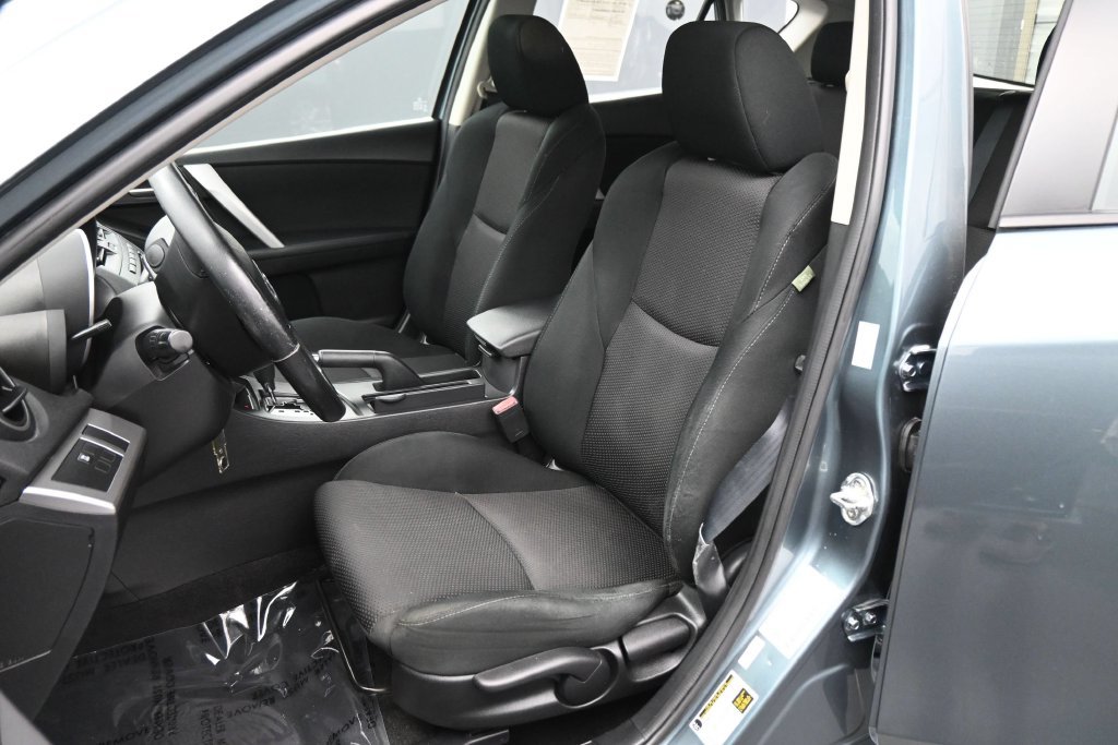 Used 2012 MAZDA MAZDA3 s Touring FWD image 11