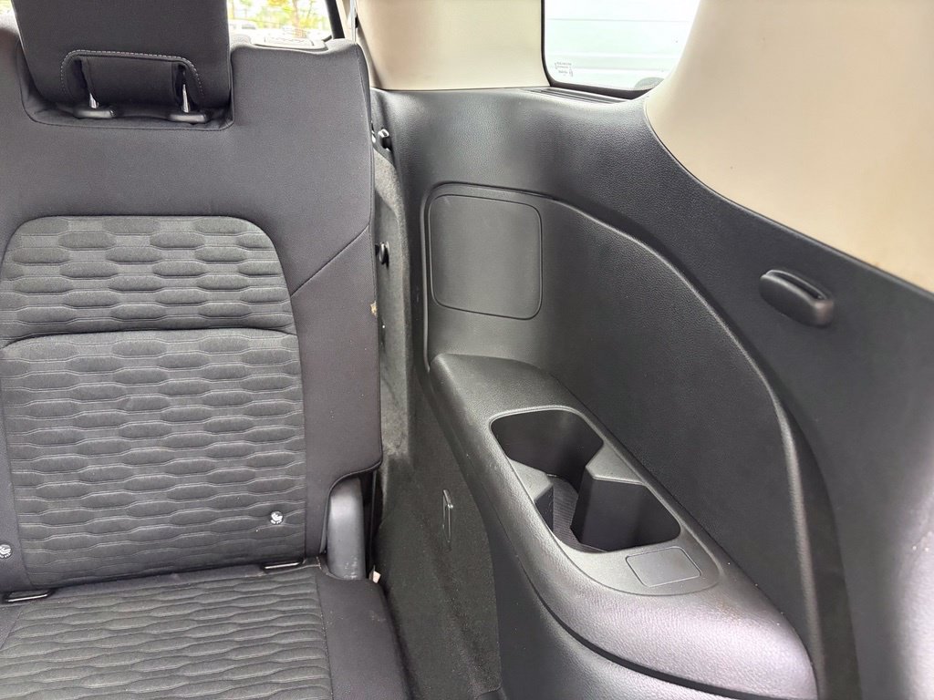Used 2022 Nissan Pathfinder SV w/ SV Premium Package FWD image 28