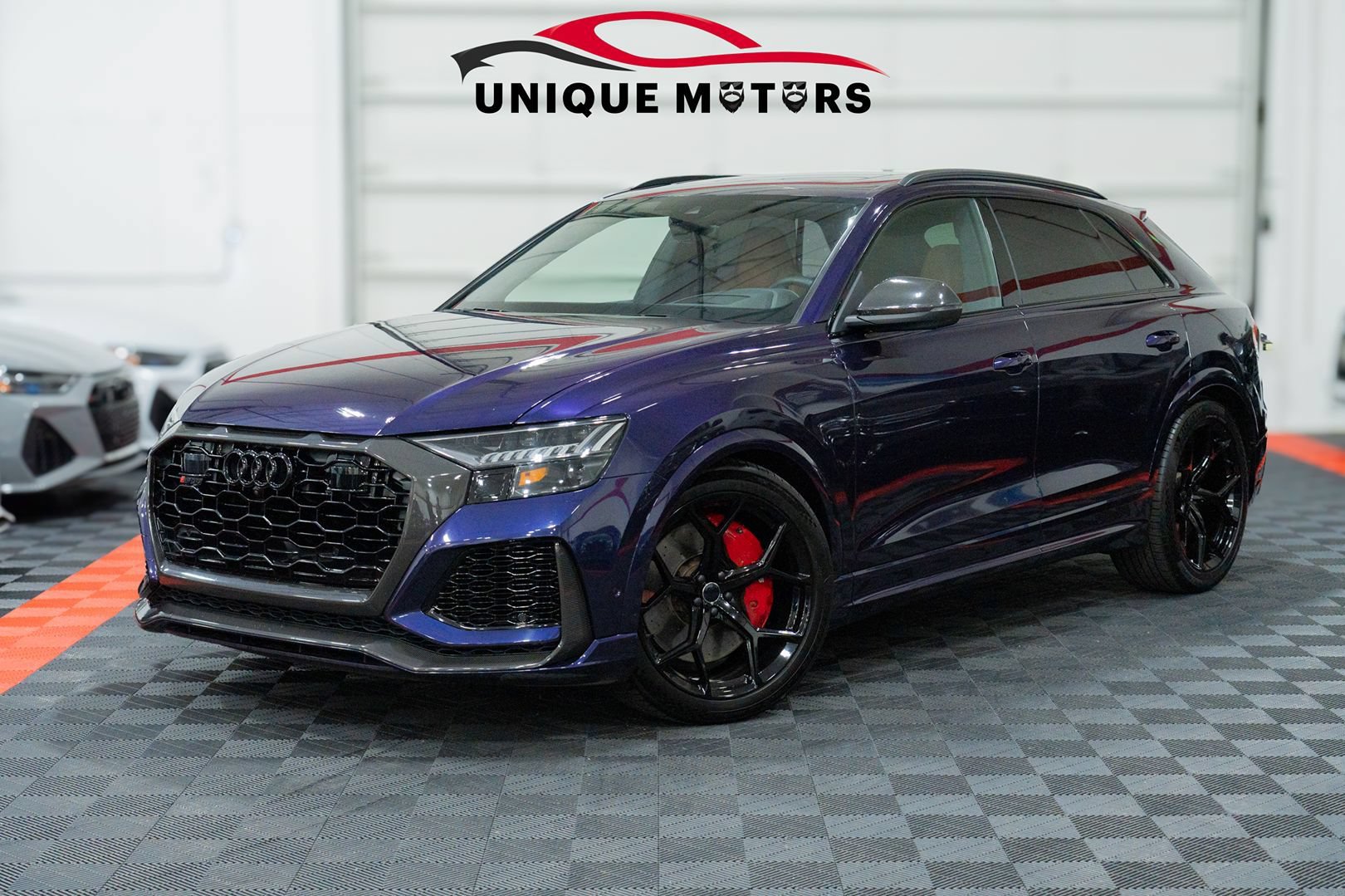 Used 2023 Audi RS Q8 AWD/4WD image 1