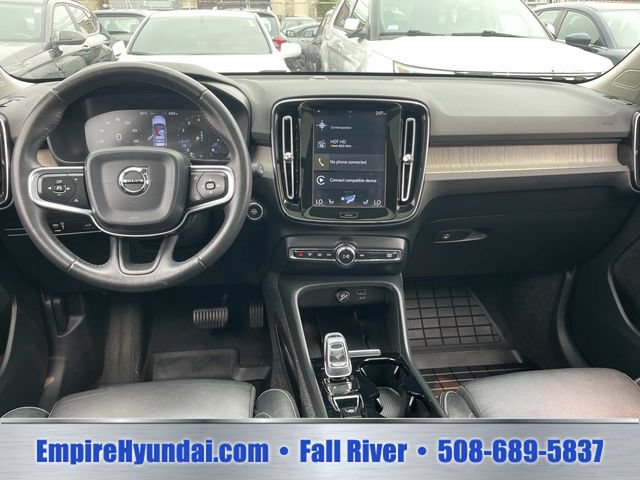 Used 2020 Volvo XC40 T5 Inscription w/ Protection Package AWD/4WD image 15