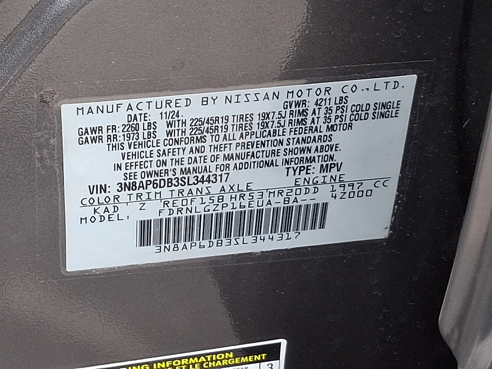 Used 2025 Nissan Kicks SR AWD/4WD image 27
