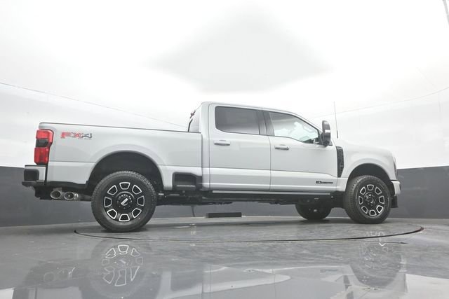 New 2026 Ford F350 Platinum w/ FX4 Off-Road Package image 34