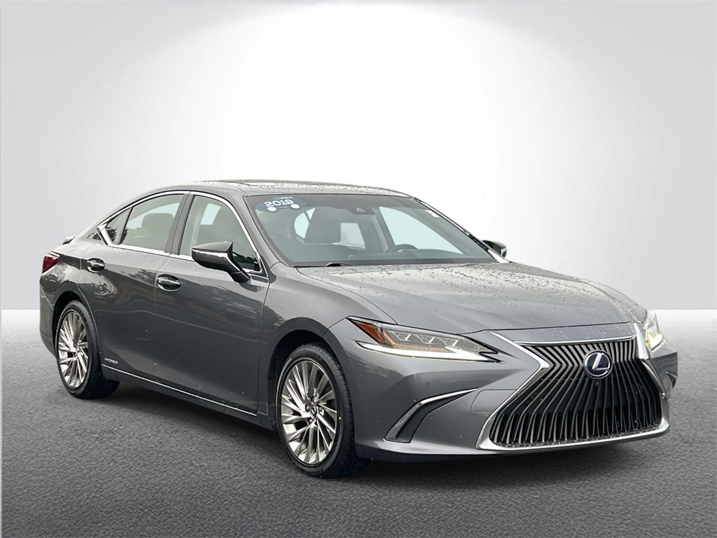 Used 2019 Lexus ES 300h w/ Luxury Package image 7
