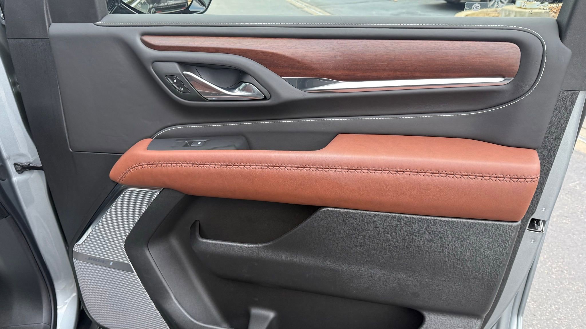 Used 2024 GMC Yukon XL Denali Ultimate image 21