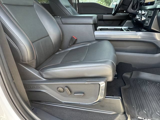 Used 2024 Ford F350 Lariat w/ Lariat Ultimate Package AWD/4WD image 16