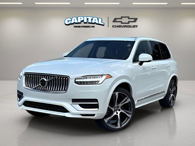 Used 2022 Volvo XC90 T8 Inscription Expression w/ Advanced Package image 2