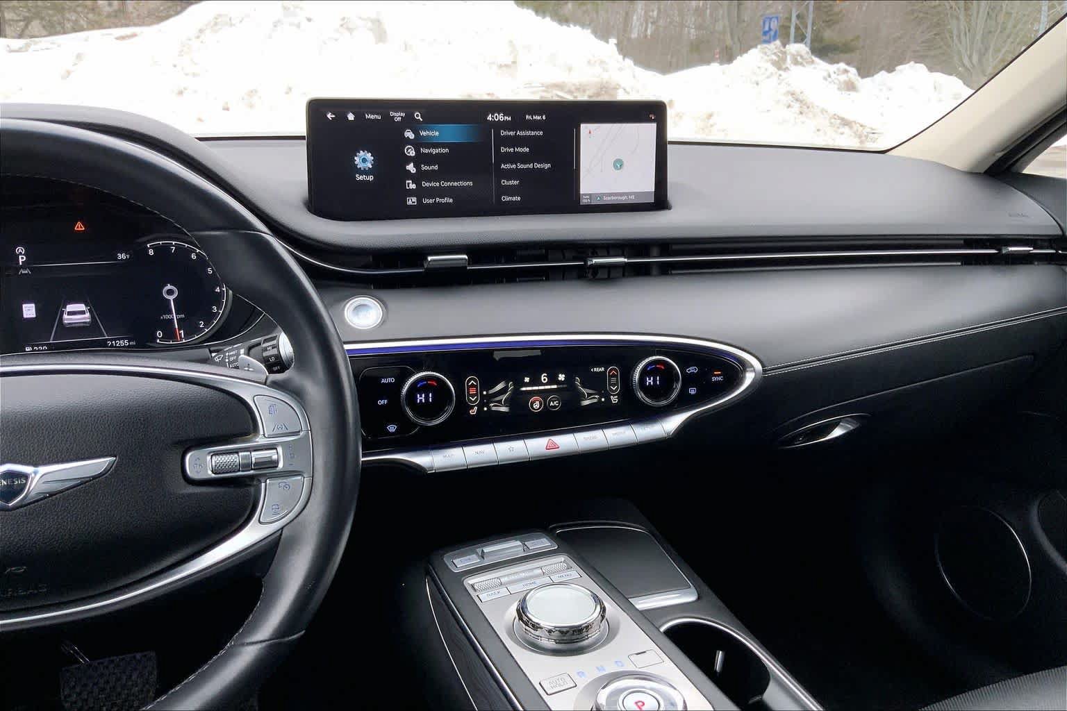 Used 2024 Genesis GV70 2.5T w/ Advanced Package AWD/4WD image 13