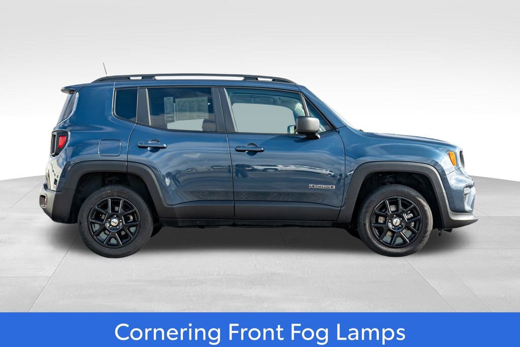 Used 2023 Jeep Renegade Latitude w/ Premium Group AWD/4WD image 8