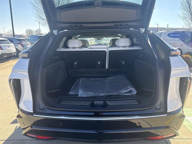 New 2026 Cadillac Lyriq Premium Luxury image 19