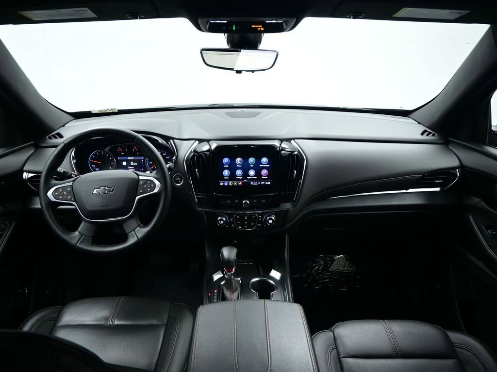 Used 2023 Chevrolet Traverse RS image 12