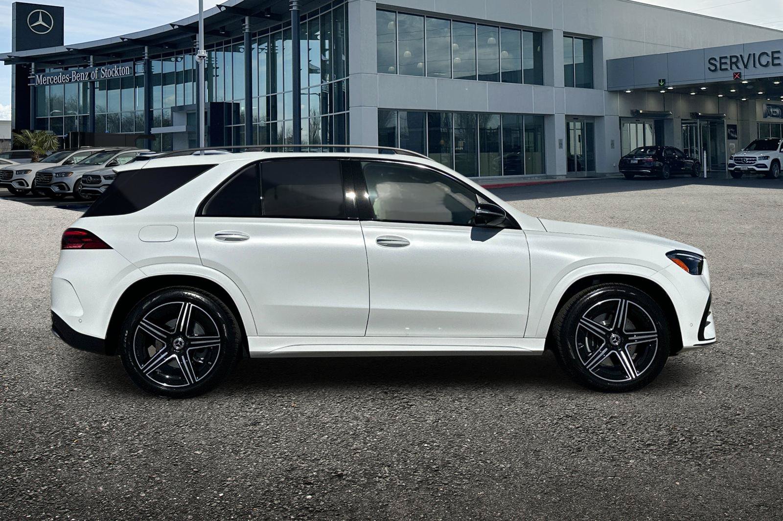 New 2026 Mercedes-Benz GLE 350 4MATIC image 24