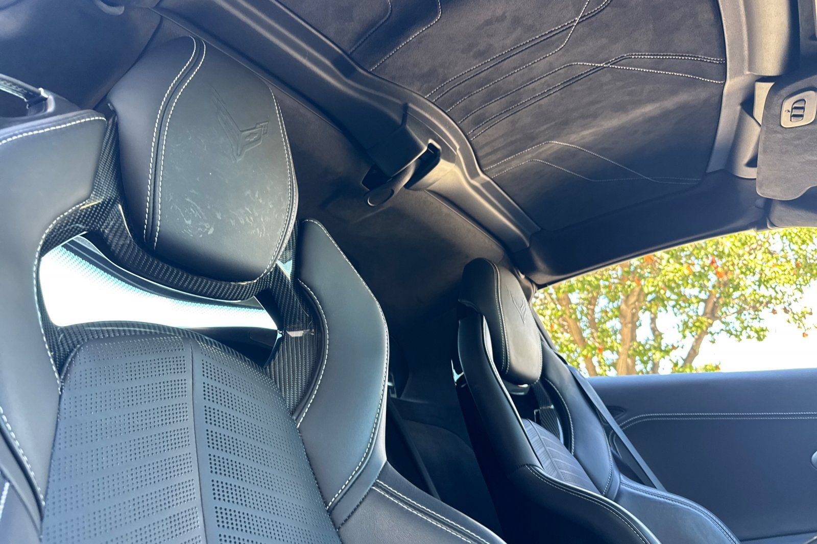 Used 2025 Chevrolet Corvette Stingray Premium Cpe w/ Z51 Performance Package RWD image 14