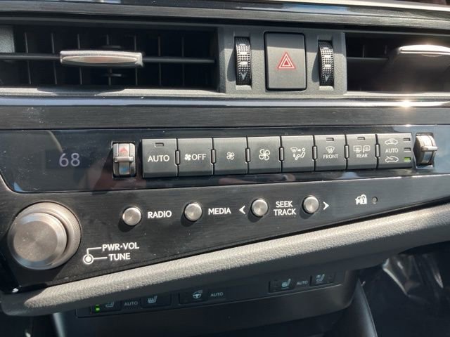 Used 2025 Lexus ES 350 w/ Premium Package image 21