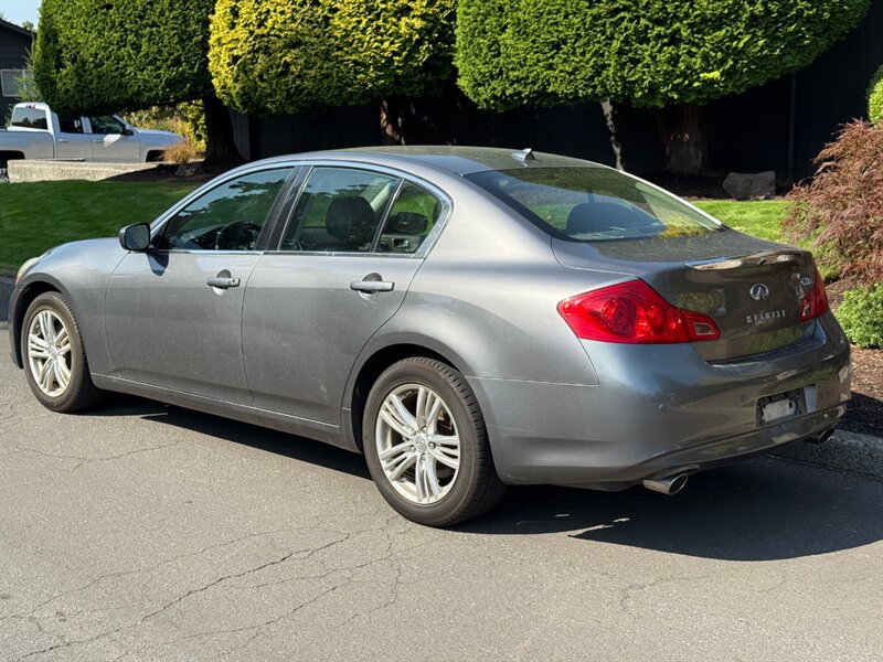 Used 2013 INFINITI G37 x w/ Premium Pkg AWD/4WD image 3