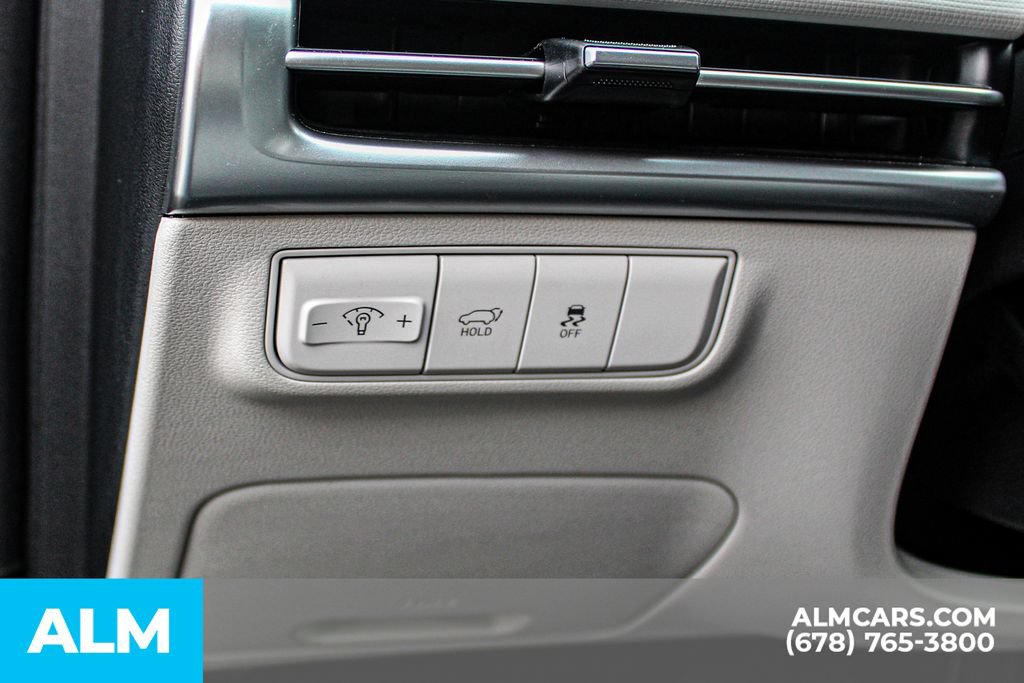 Used 2025 Hyundai Tucson SEL FWD image 30