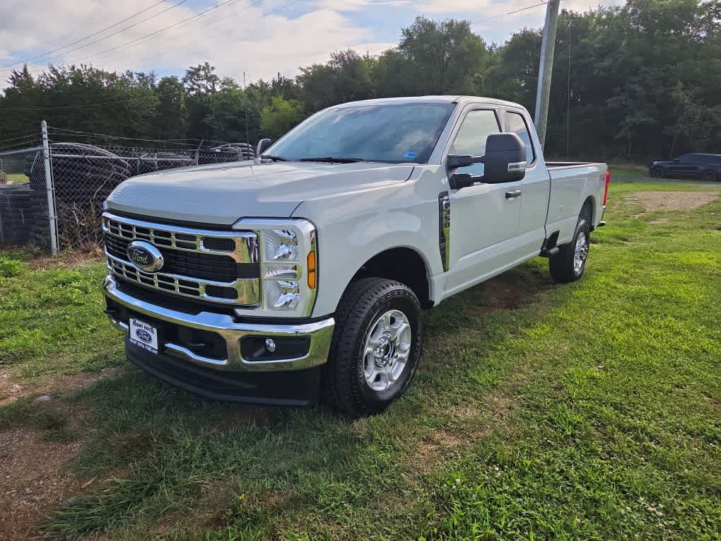 New 2026 Ford F350 XLT AWD/4WD image 7