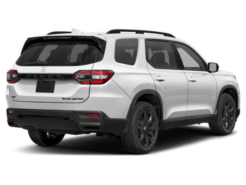 New 2026 Honda Pilot Black Edition image 2