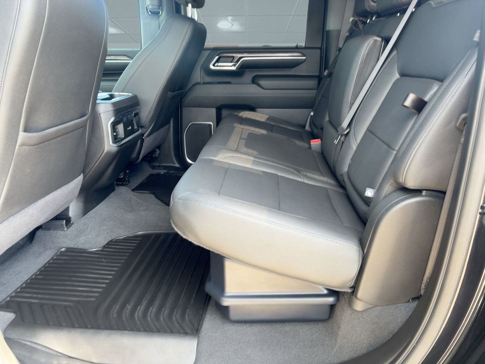 Used 2024 Chevrolet Silverado 2500 LTZ w/ LTZ Plus Package image 15