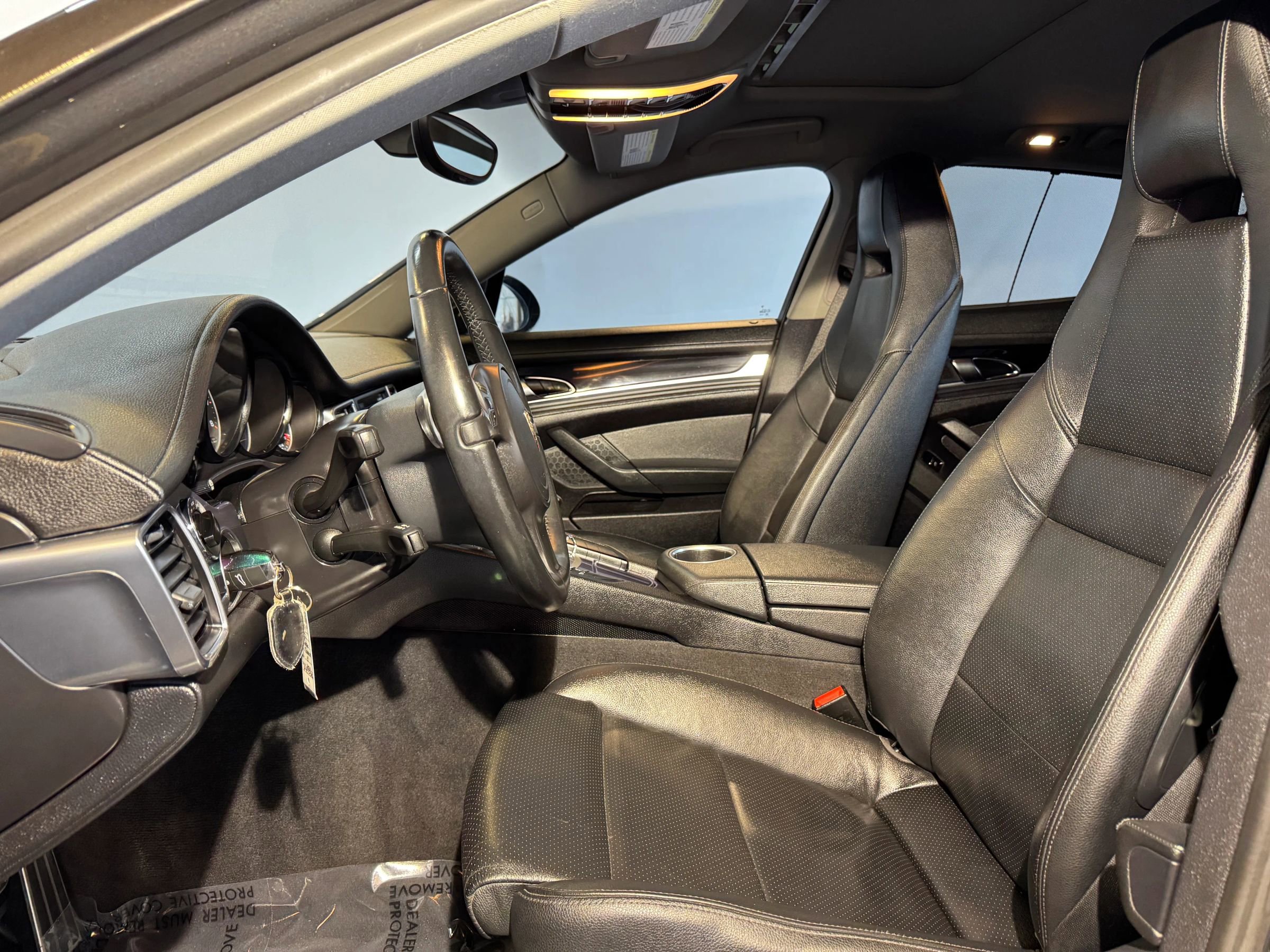 Used 2013 Porsche Panamera S image 14