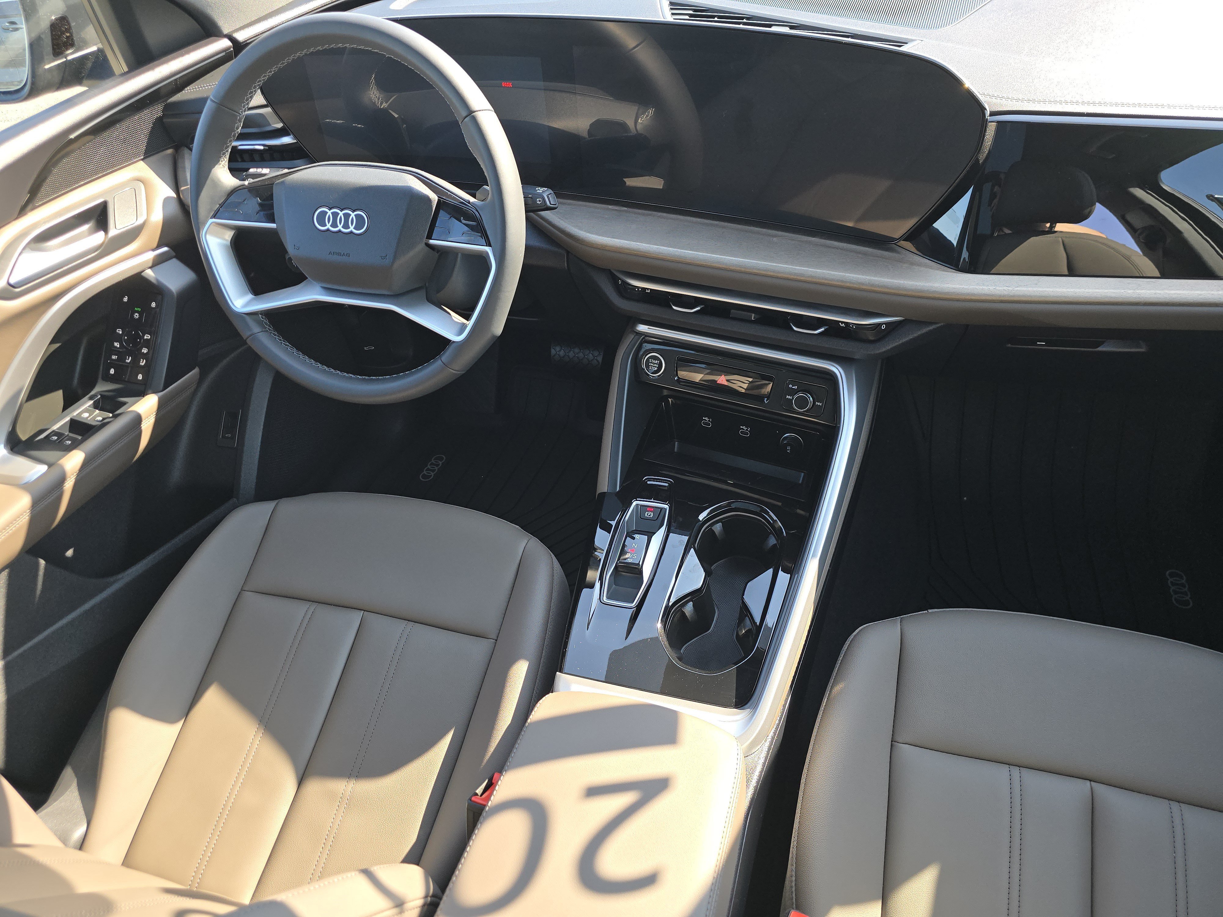 Certified 2025 Audi Q5 Premium w/ Convenience Package AWD/4WD image 21