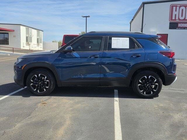 Used 2021 Chevrolet TrailBlazer LT w/ Convenience Package FWD image 4