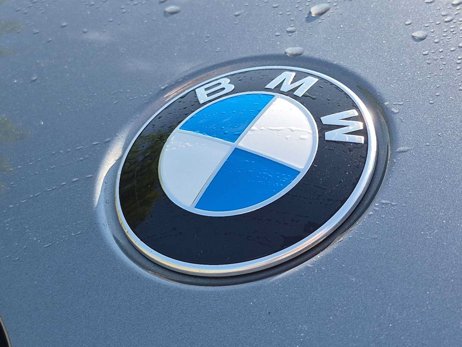 Used 2025 BMW 330i xDrive Sedan w/ Premium Package AWD/4WD image 11