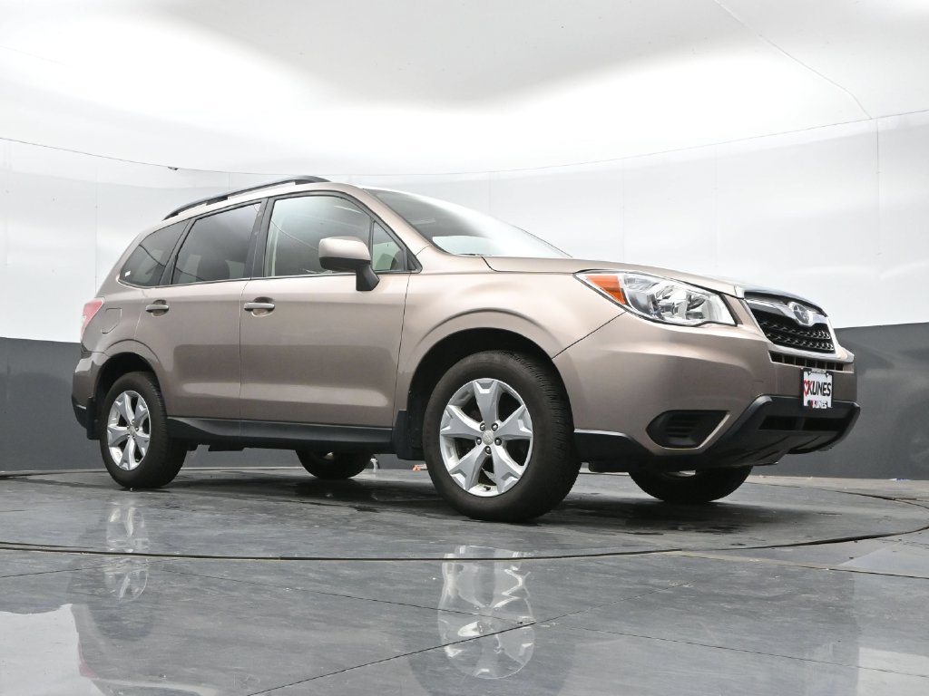 Used 2016 Subaru Forester 2.5i Premium AWD/4WD image 41