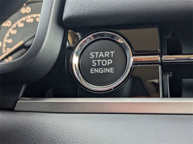 New 2025 Mitsubishi Outlander ES image 27