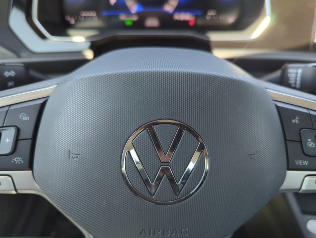 Used 2024 Volkswagen Jetta SE image 22