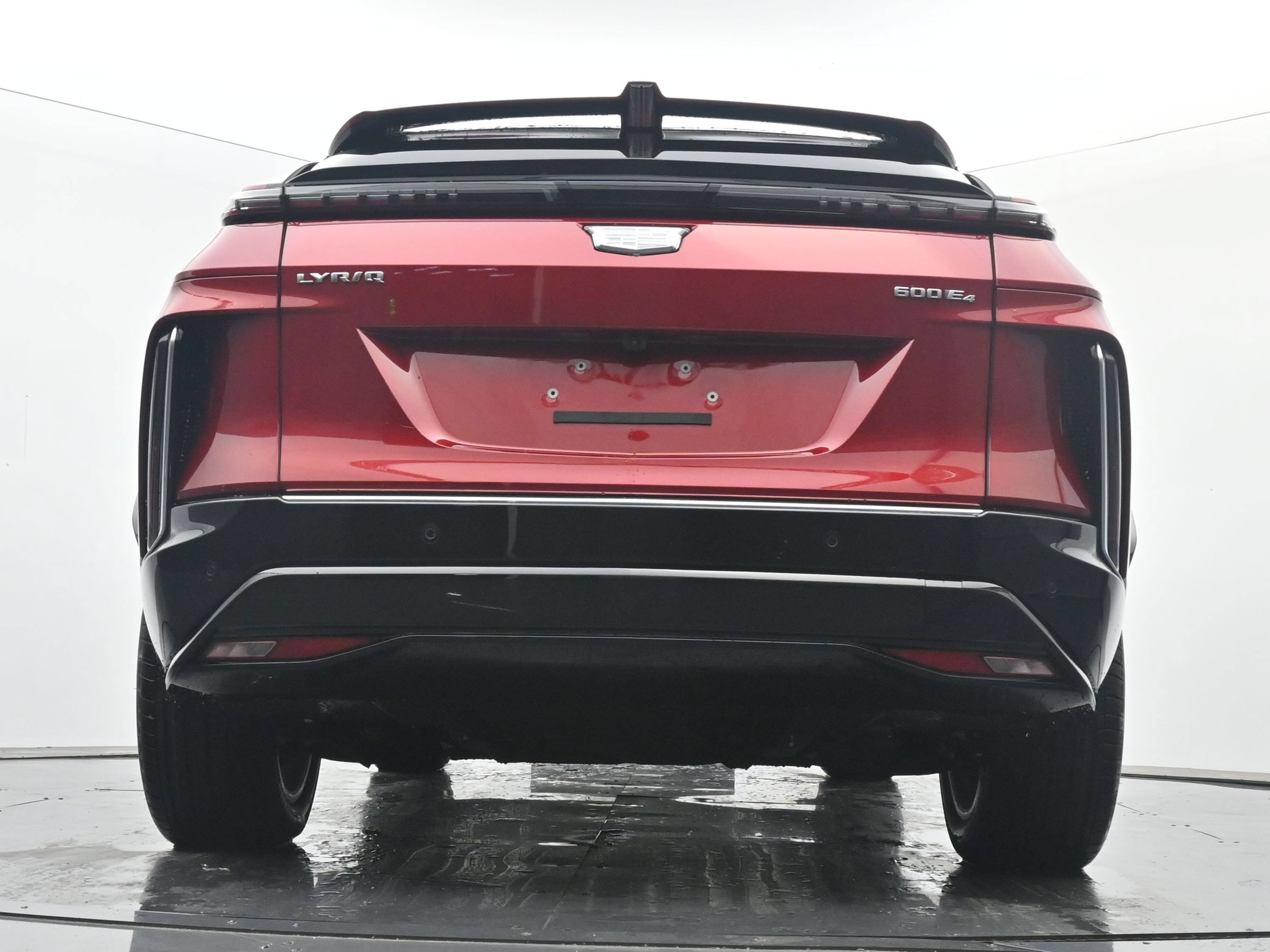 New 2026 Cadillac Lyriq Luxury w/ LPO, Floor Liner Package AWD/4WD image 18