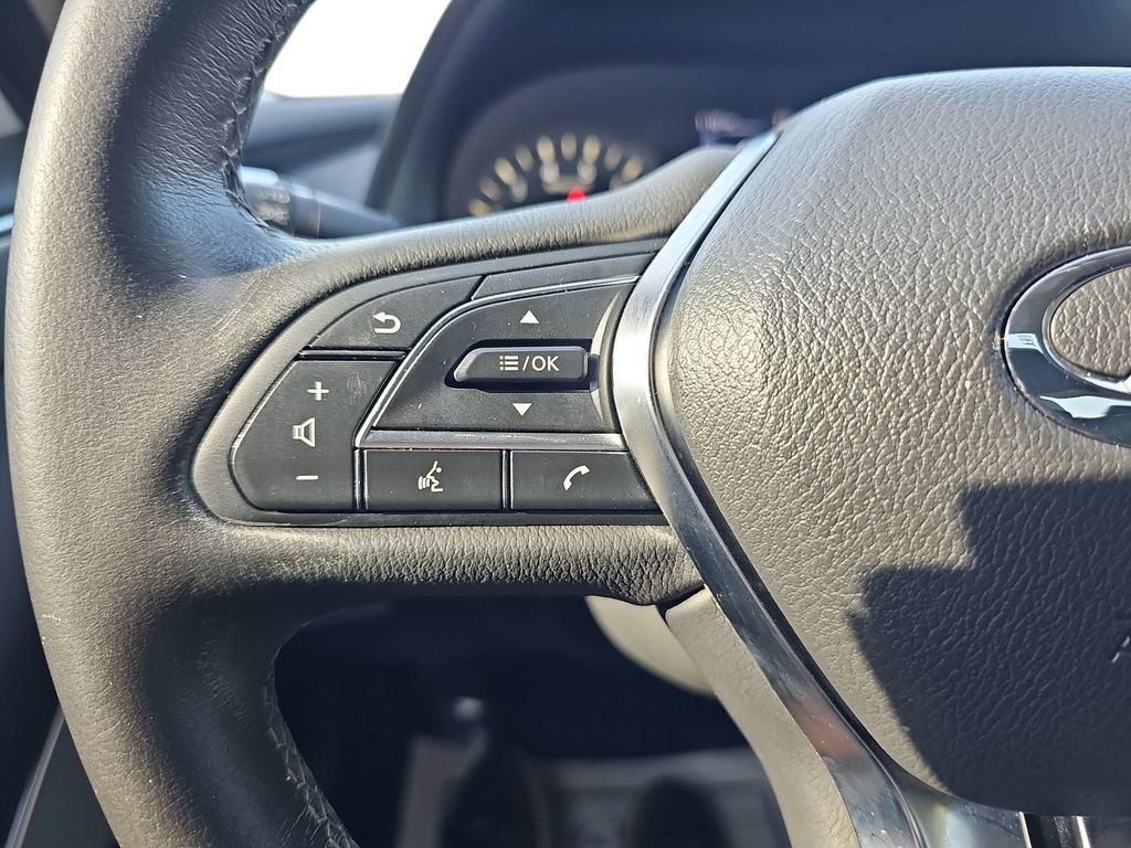 Used 2023 INFINITI Q50 Luxe w/ Cargo Package RWD image 17