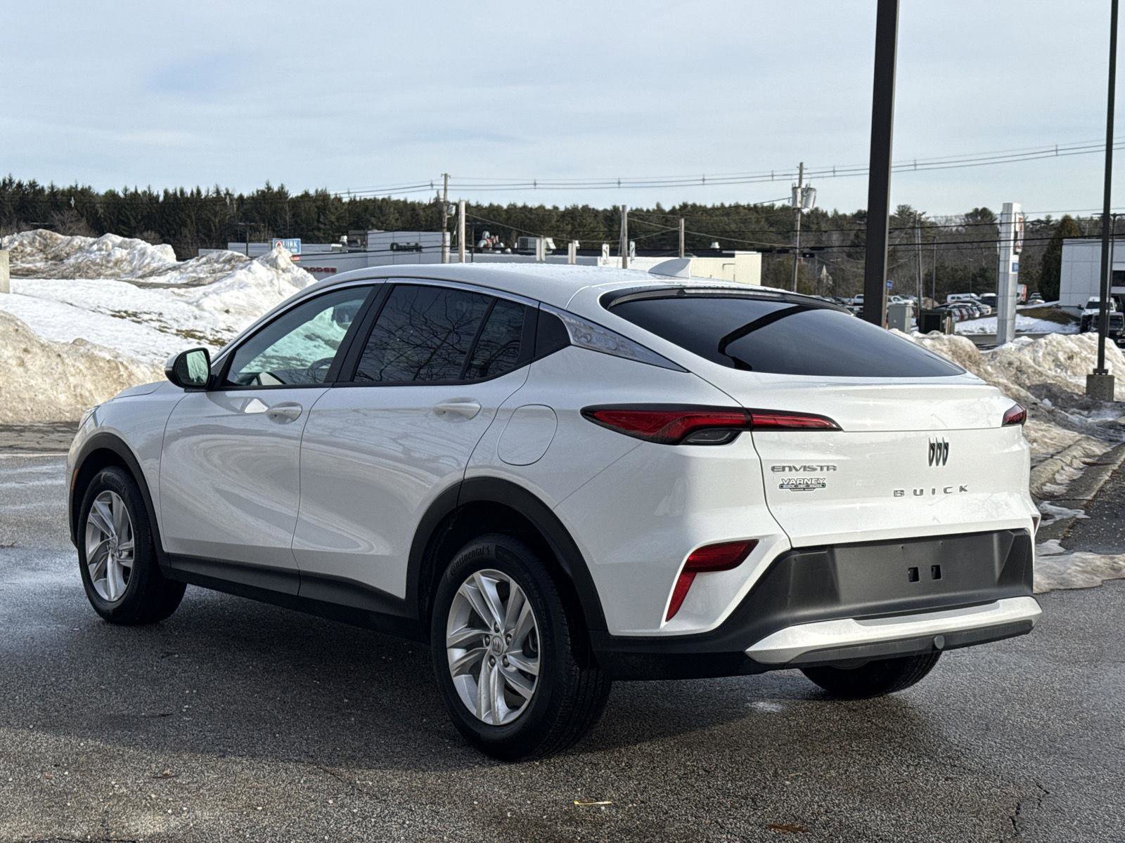 Used 2024 Buick Envista Preferred w/ Convenience I Package image 6