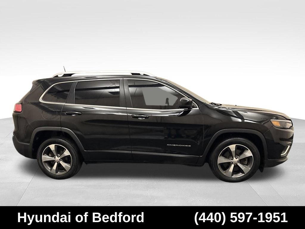 Used 2019 Jeep Cherokee Limited FWD image 4