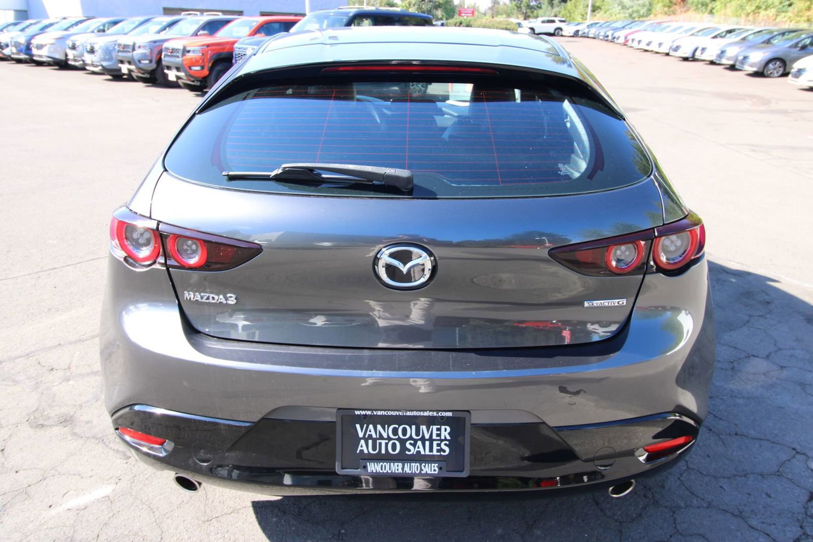 Used 2020 MAZDA MAZDA3 Hatchback image 5