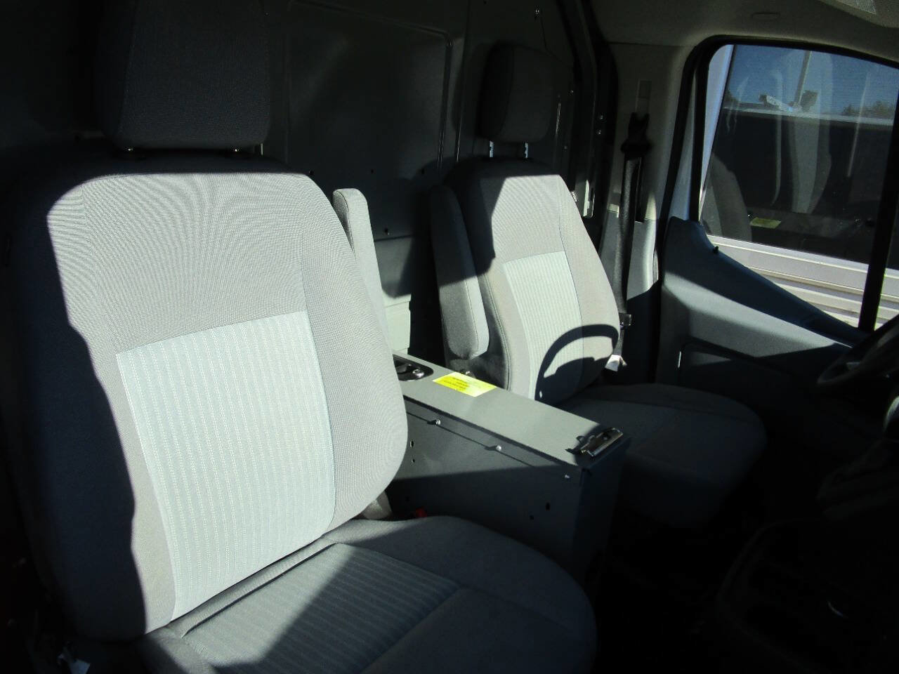 Used 2018 Ford Transit 350 148 Low Roof image 19
