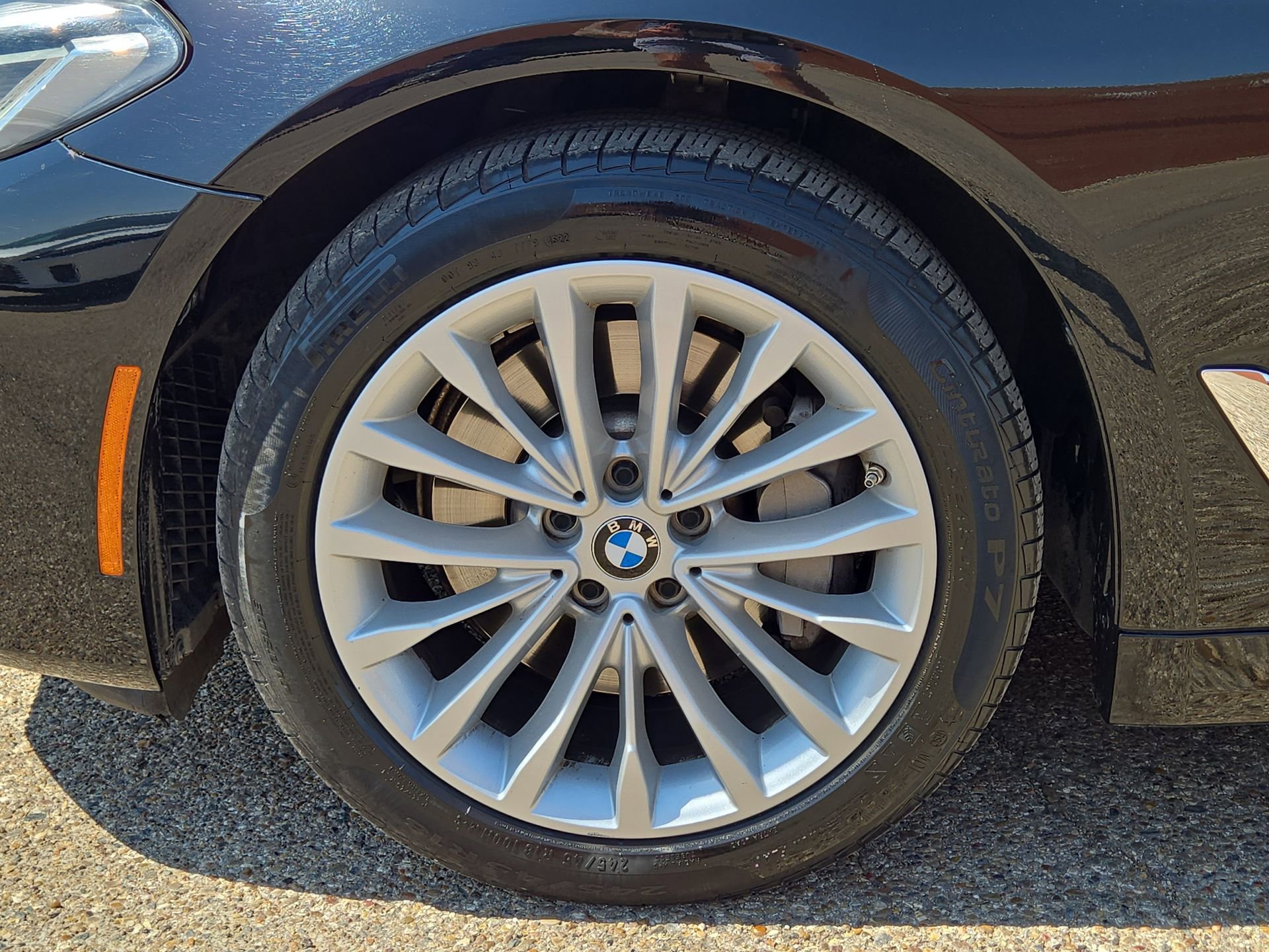 Certified 2023 BMW 530i w/ Convenience Package RWD image 11