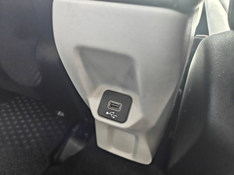 Used 2022 Jeep Renegade Latitude image 18