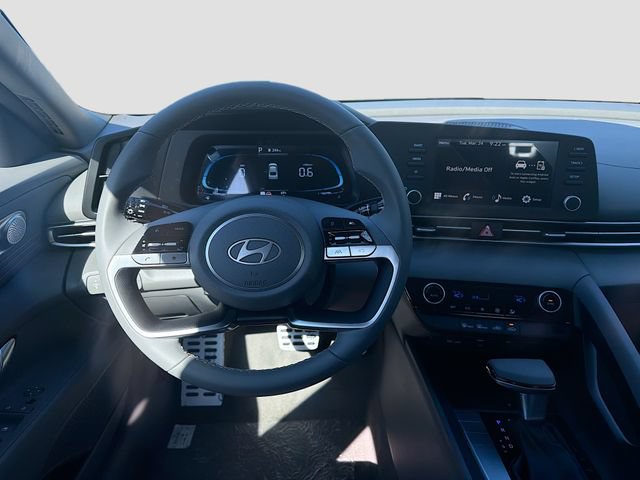 Certified 2026 Hyundai Elantra Sport w/ Cargo Package FWD image 21