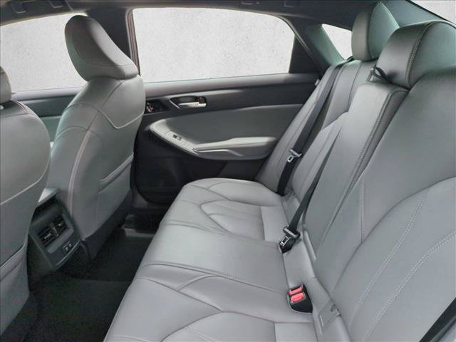 Used 2019 Toyota Avalon XLE w/ Moonroof Package FWD image 19
