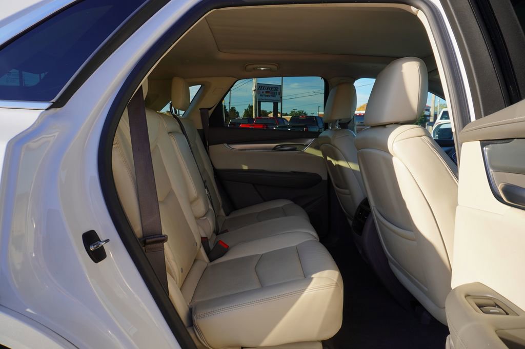 Used 2018 Cadillac XT5 Luxury w/ LPO, Sport Package image 29