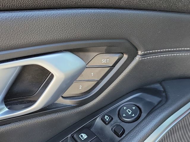 Used 2021 BMW 330i xDrive Sedan w/ Premium Package image 19