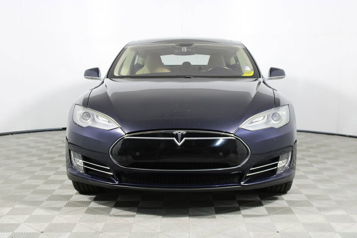 Used 2013 Tesla Model S Performance RWD image 31