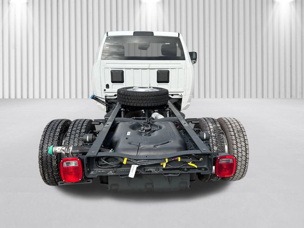 New 2026 RAM 5500 Tradesman w/ Chrome Appearance Group image 6