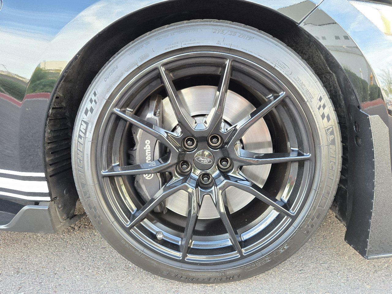 Used 2019 Ford Mustang Shelby GT350 w/ Technology Package image 53