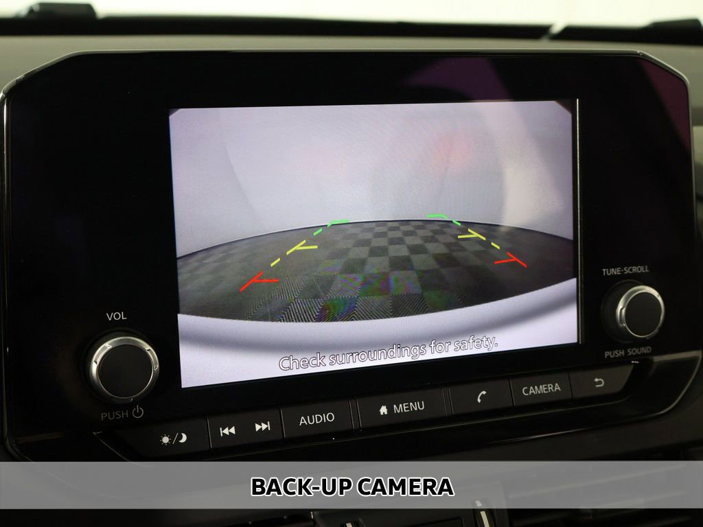 Used 2024 Nissan Pathfinder S image 4