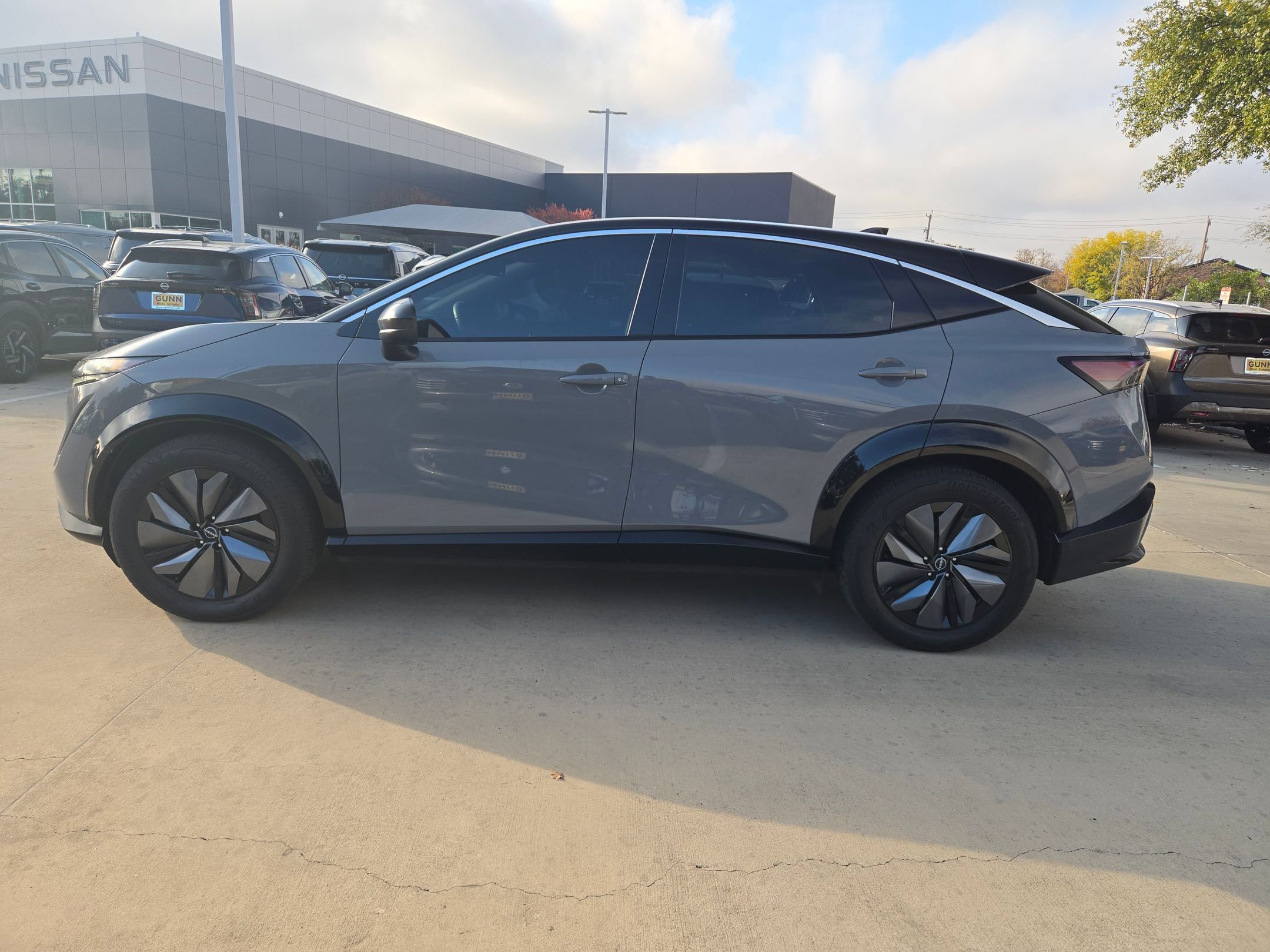 Certified 2023 Nissan Ariya FWD image 6