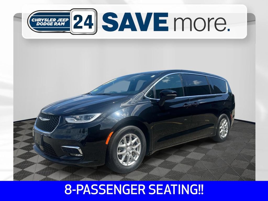 Used 2026 Chrysler Pacifica Select FWD 360° Tour