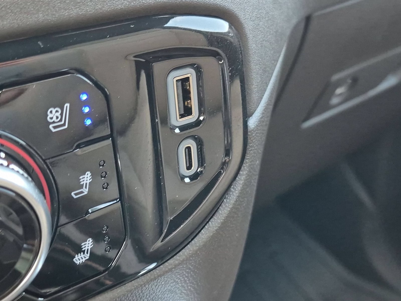 New 2026 GMC Sierra 1500 SLT AWD/4WD image 21