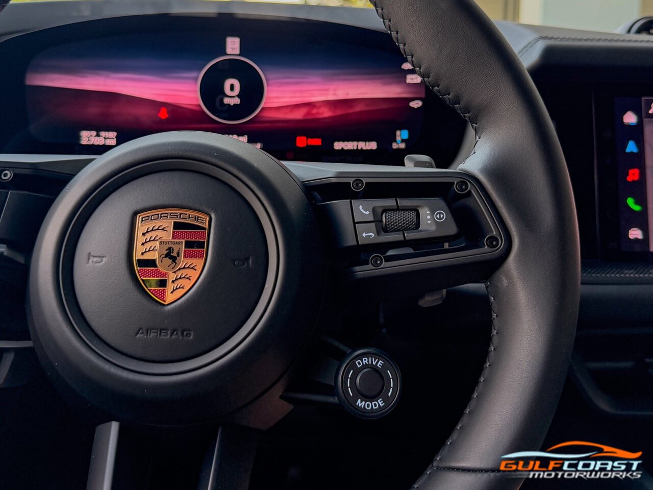 Used 2026 Porsche Cayenne GTS image 37
